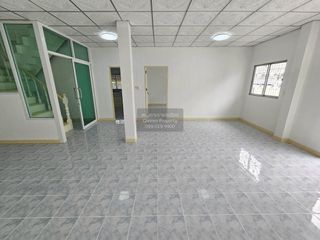 Casa en venta de 4 habitaciones en Bang Bon, Bangkok