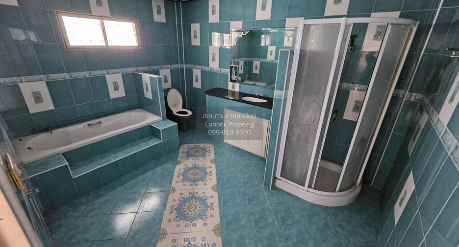 Haus zum Kauf mit 4 Zimmer in Bang Bon, Bangkok