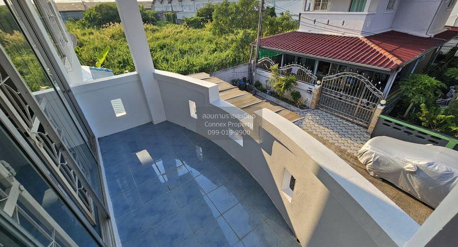 Haus zum Kauf mit 4 Zimmer in Bang Bon, Bangkok