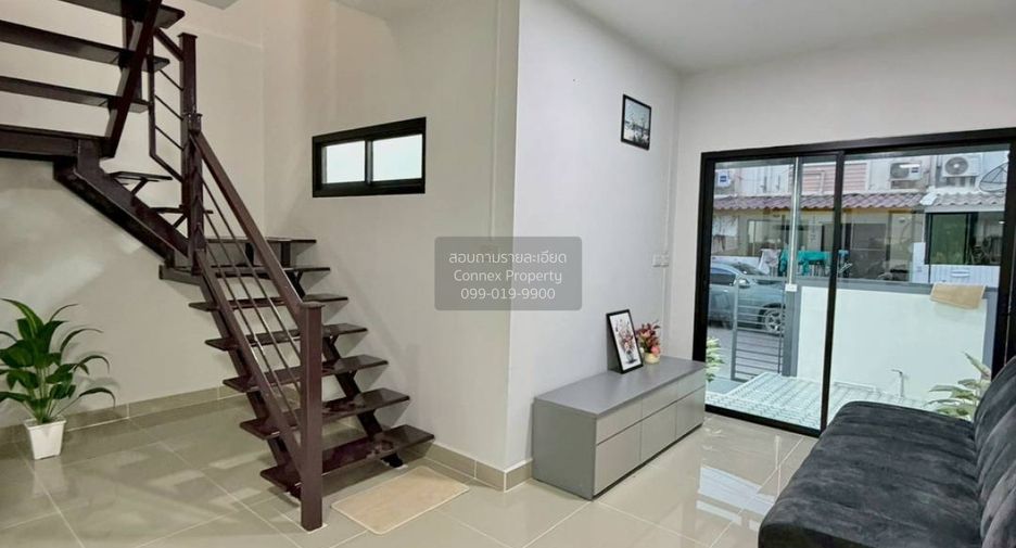 À vendre 3 chambres maison de ville à Bang Bua Thong, Nonthaburi