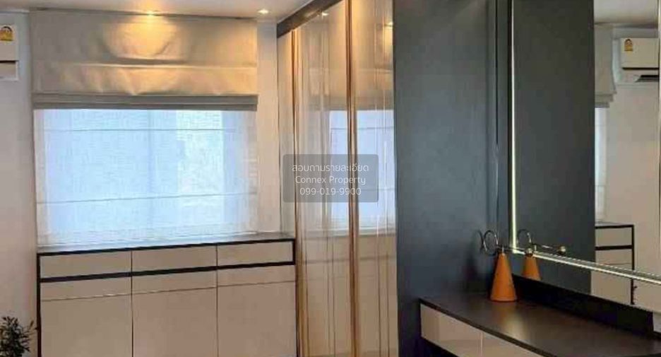 For sale 2 bedrooms condo in Yan Nawa, Bangkok