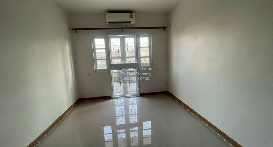 For sale 3 bedrooms townhouse in Bang Phli, Samut Prakan