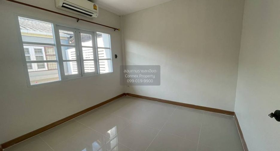 For sale 3 bedrooms townhouse in Bang Phli, Samut Prakan