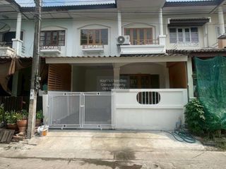 For sale 3 bedrooms townhouse in Bang Phli, Samut Prakan
