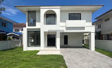 出售 4 卧室 独立屋 在 Mueang Nonthaburi, Nonthaburi