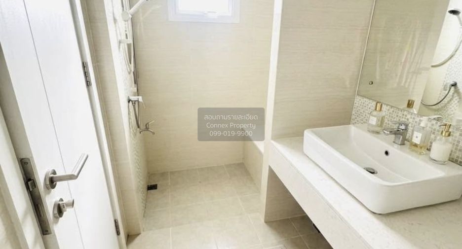 Casa en venta de 3 habitaciones en Bang Khen, Bangkok