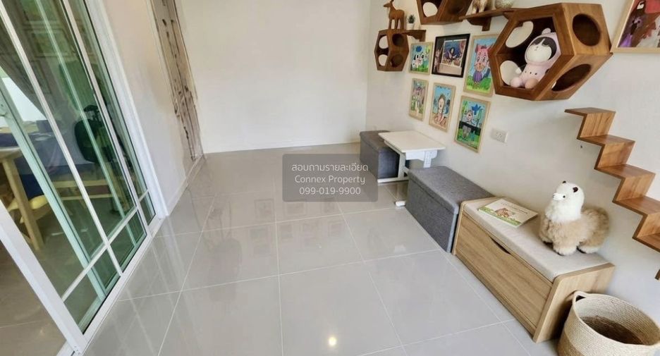 Casa en venta de 3 habitaciones en Bang Khen, Bangkok
