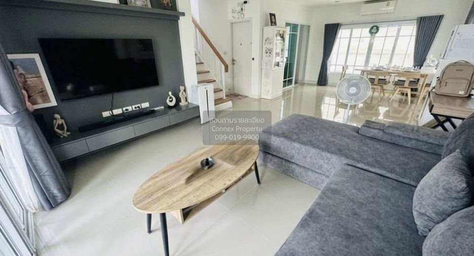 Casa en venta de 3 habitaciones en Bang Khen, Bangkok