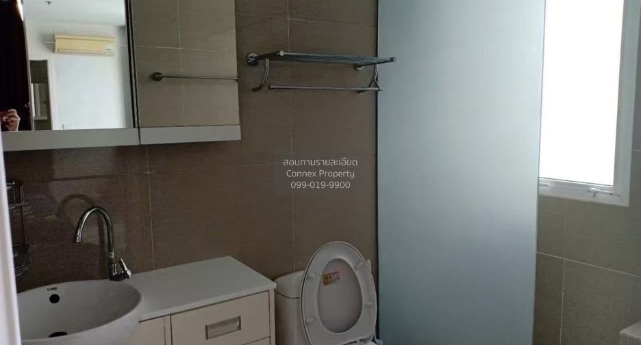 For sale 2 bedrooms condo in Huai Khwang, Bangkok