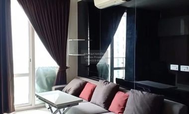 For sale 2 bedrooms condo in Huai Khwang, Bangkok