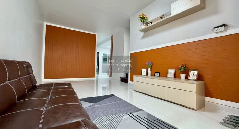 Casa adosada en venta de 3 habitaciones en Bang Yai, Nonthaburi