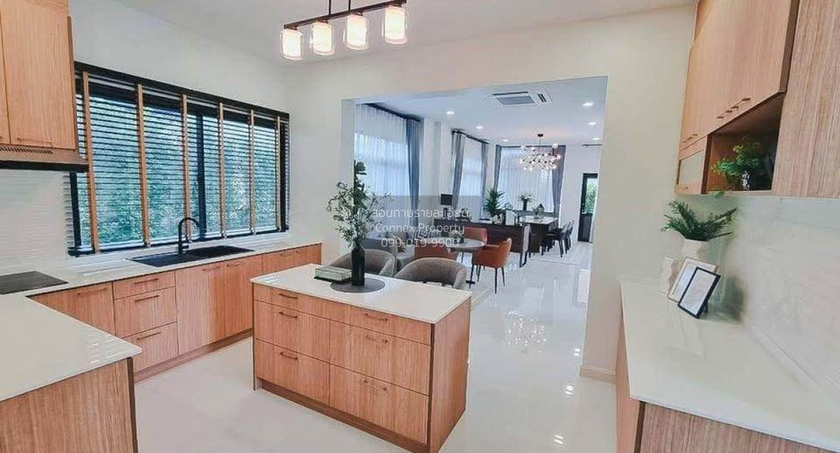 Продажа 5 спальни дом в Лат Крабанг, Бангкок