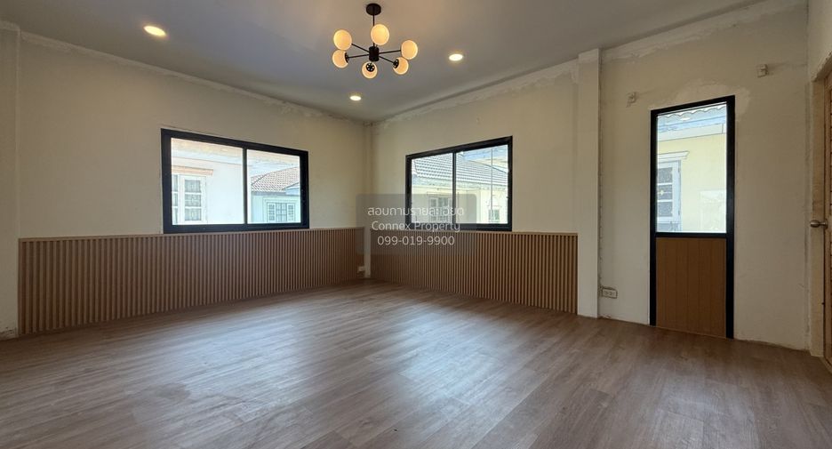 À vendre 4 chambres maison à Bang Bon, Bangkok