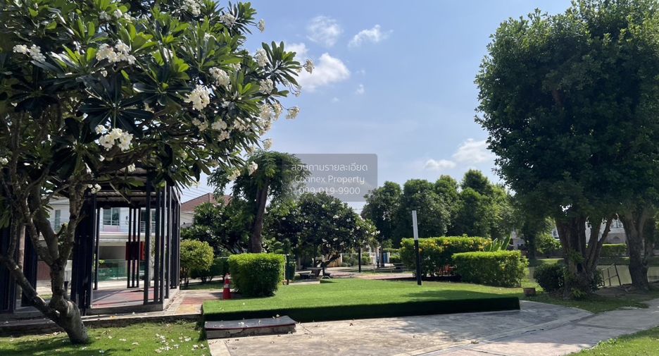 For sale 5 bedrooms house in Min Buri, Bangkok