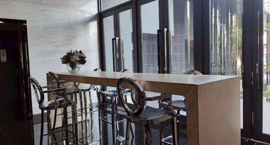 Condo en venta de 1 habitaciones en Huai Khwang, Bangkok