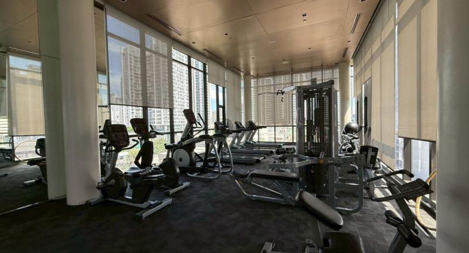 Condo en venta de 1 habitaciones en Huai Khwang, Bangkok