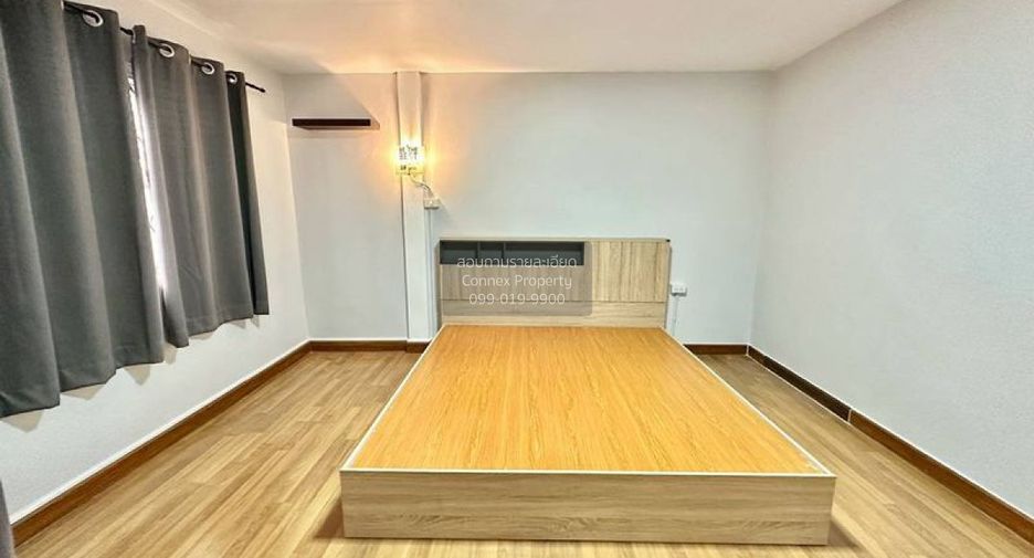 For sale 3 bedrooms townhouse in Bang Bua Thong, Nonthaburi