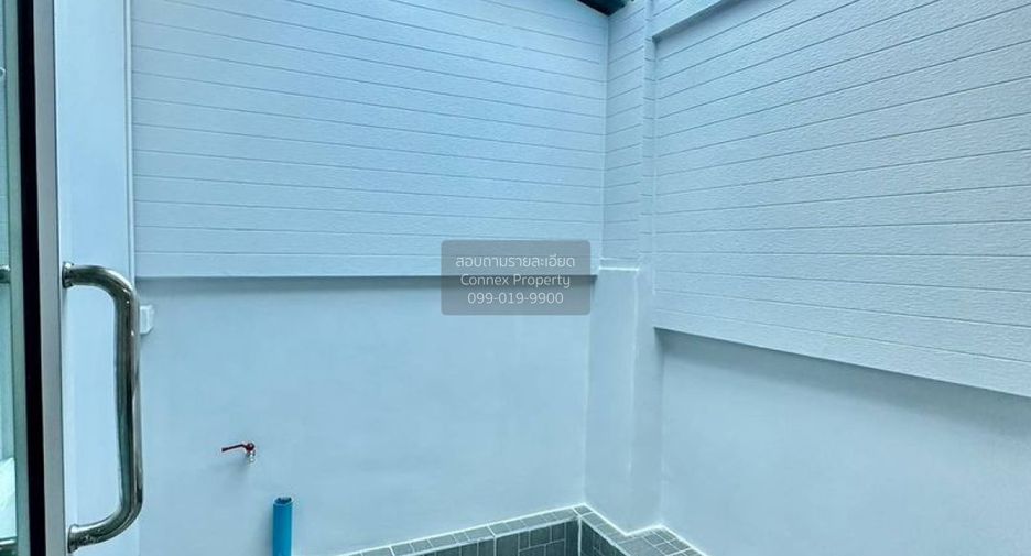 For sale 3 bedrooms townhouse in Bang Bua Thong, Nonthaburi