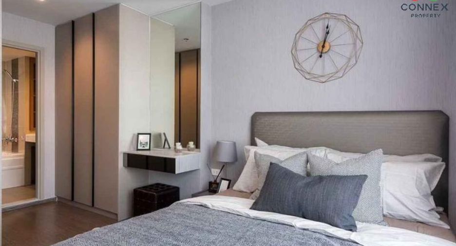 For sale 1 bed condo in Phra Khanong, Bangkok