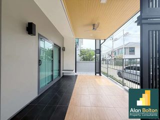 Casa en alquiler de 3 habitaciones en Bang Lamung, Chonburi