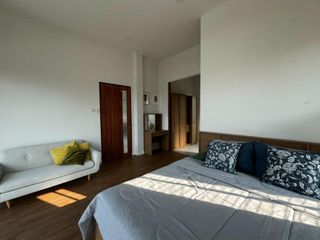 À louer 4 chambres villa à Bang Lamung, Chonburi