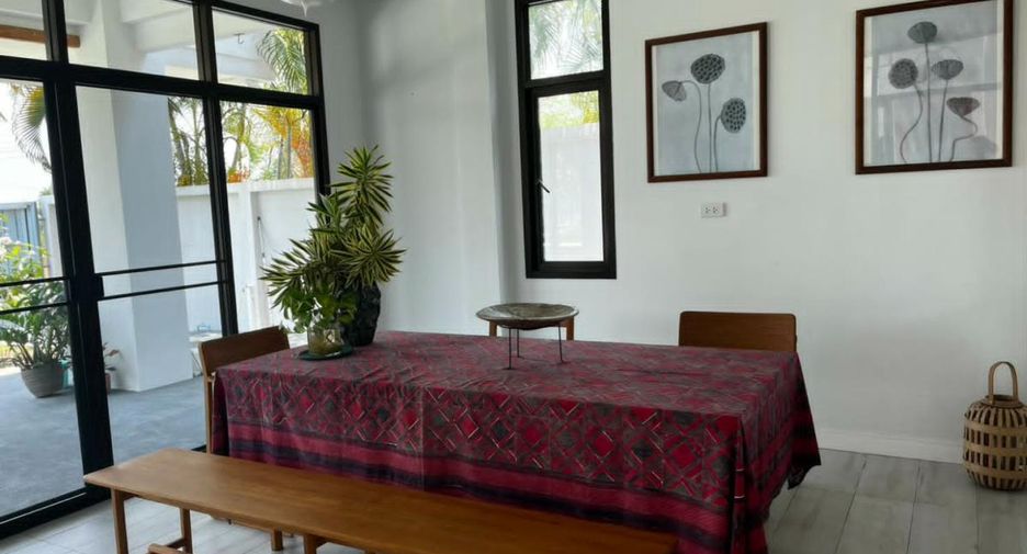 À louer 4 chambres villa à South Pattaya, Pattaya