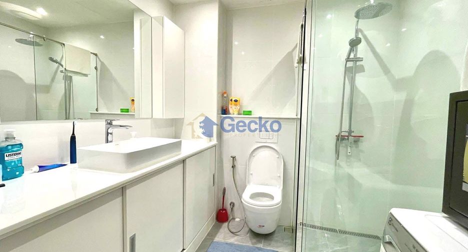 Condo en venta de 2 habitaciones en Pratumnak, Pattaya