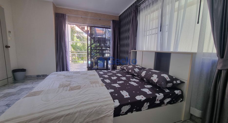 For sale 3 bedrooms house in Pratumnak, Pattaya