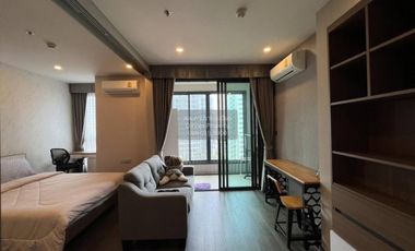 Wohnung zur Miete mit 1 Zimmer in Pathum Wan, Bangkok