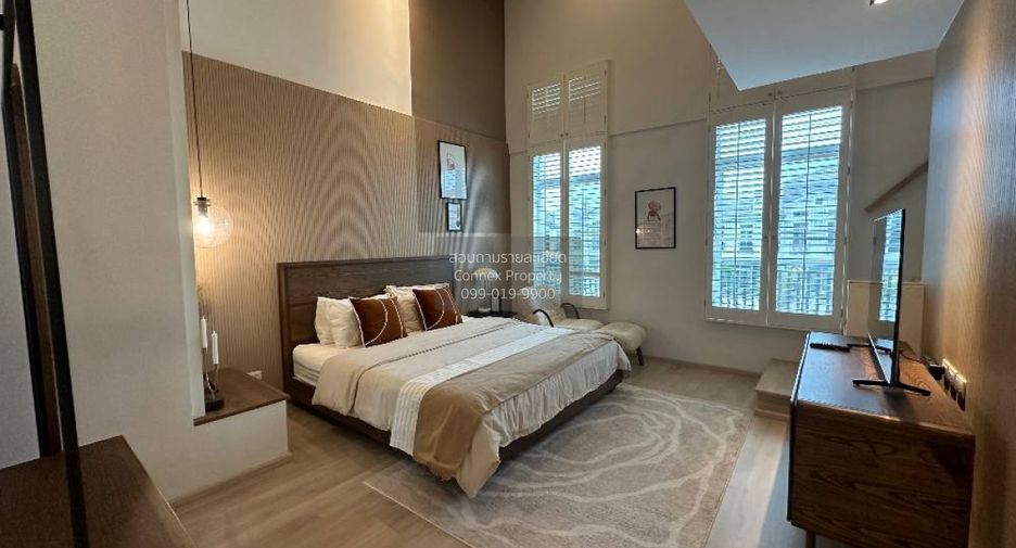 Casa adosada en alquiler de 3 habitaciones en Prawet, Bangkok