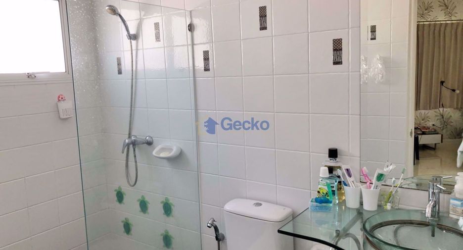 For rent 3 bedrooms house in East Pattaya, Pattaya