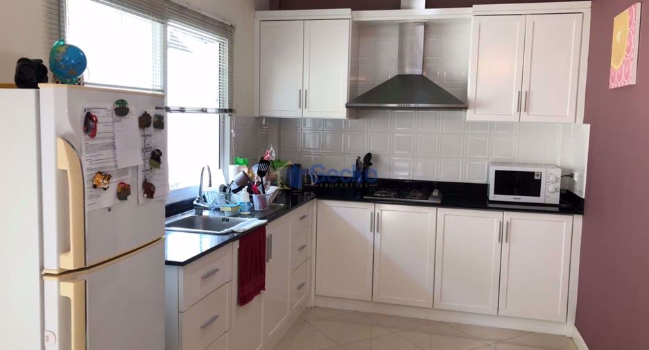 For rent 3 bedrooms house in East Pattaya, Pattaya