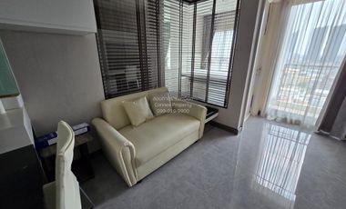 Wohnung zur Miete mit 1 Zimmer in Khlong San, Bangkok