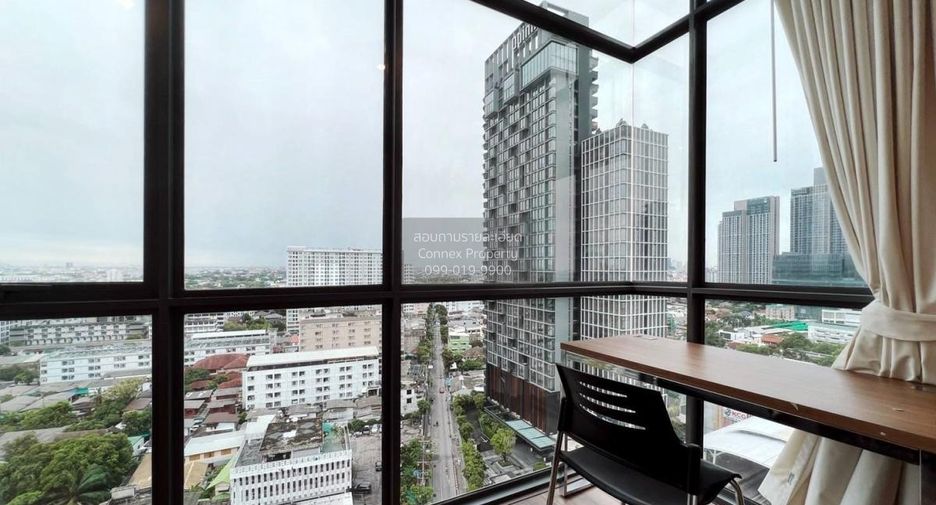 For rent 2 bedrooms condo in Phra Khanong, Bangkok