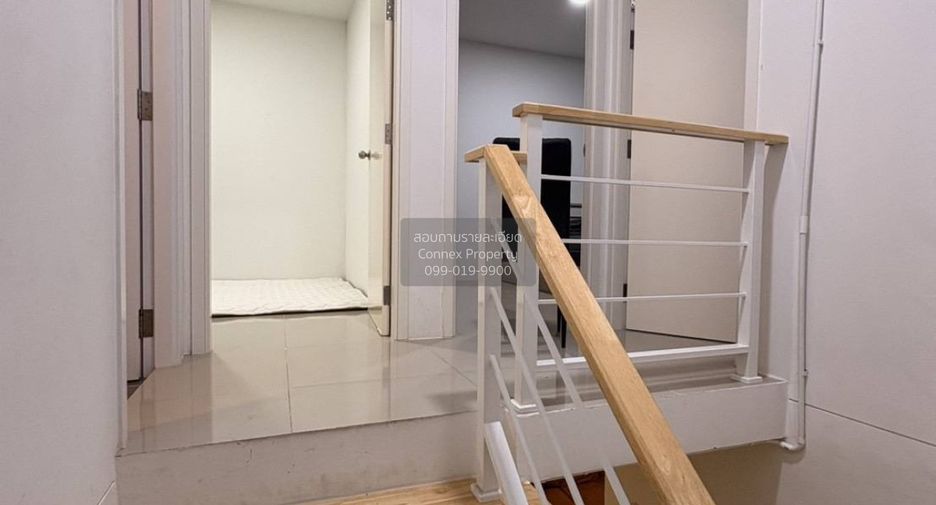 Casa adosada en alquiler de 3 habitaciones en Bang Phli, Samut Prakan