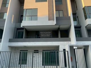 出租 4 卧室 独立屋 在 Saphan Sung, 曼谷