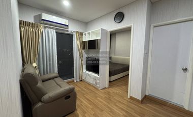 For rent 2 bedrooms condo in Yan Nawa, Bangkok