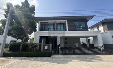 For rent 4 bedrooms house in Bang Phli, Samut Prakan