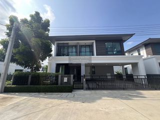 出租 4 卧室 独立屋 在 Bang Phli, Samut Prakan