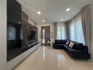 出租 4 卧室 独立屋 在 Bang Phli, Samut Prakan
