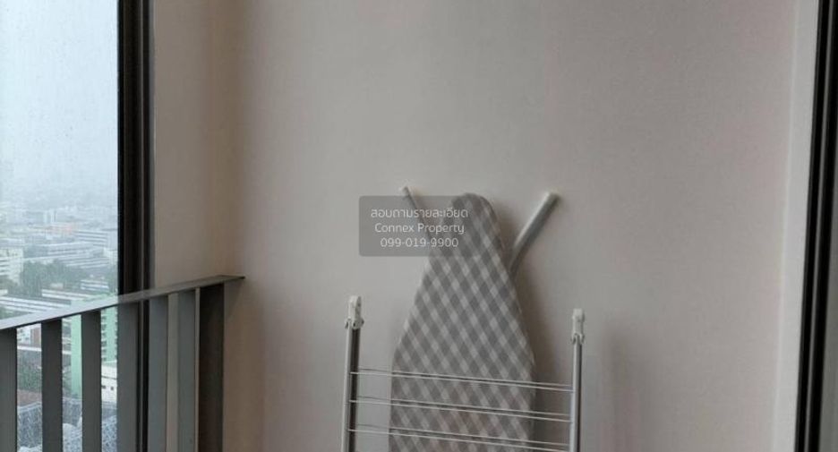 For rent 2 bedrooms condo in Ratchathewi, Bangkok