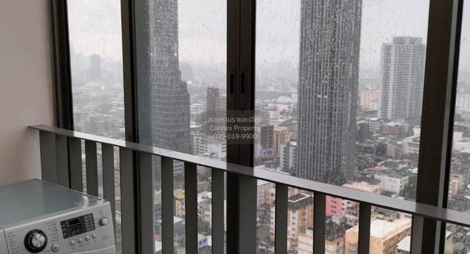 For rent 2 bedrooms condo in Ratchathewi, Bangkok