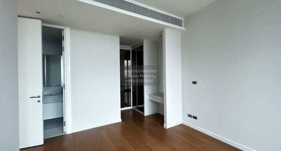 For rent 3 bedrooms condo in Bang Kho Laem, Bangkok
