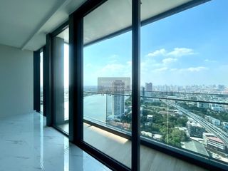 For rent 3 bedrooms condo in Bang Kho Laem, Bangkok