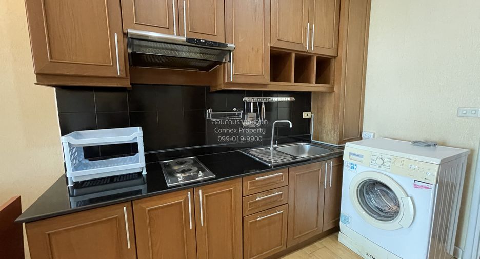 For rent 1 bed condo in Sathon, Bangkok