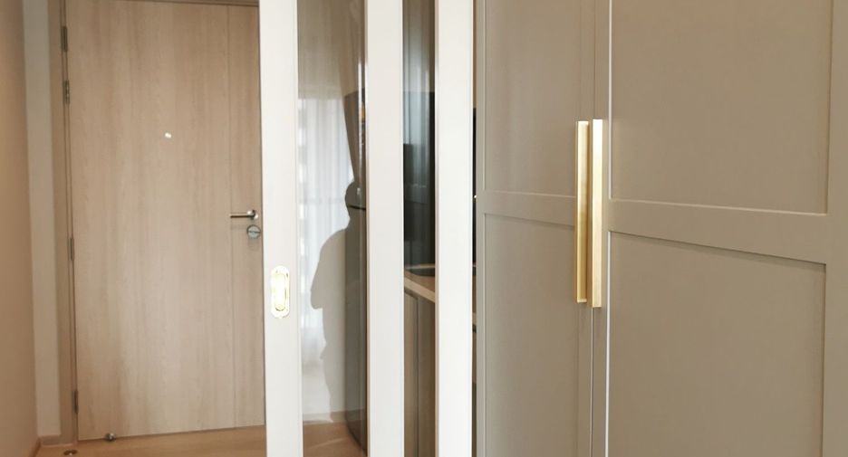For rent studio condo in Pathum Wan, Bangkok