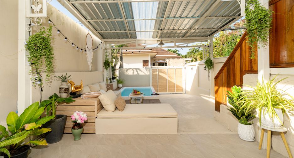 Villa en alquiler de 2 habitaciones en Mueang Phuket, Phuket
