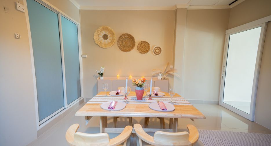 Villa en alquiler de 2 habitaciones en Mueang Phuket, Phuket