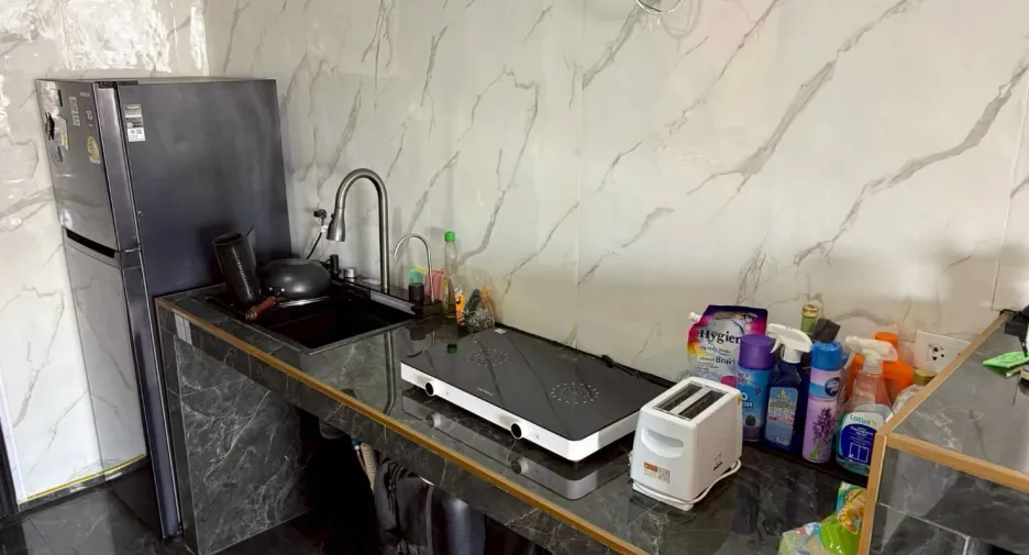 For sale studio condo in Pratumnak, Pattaya