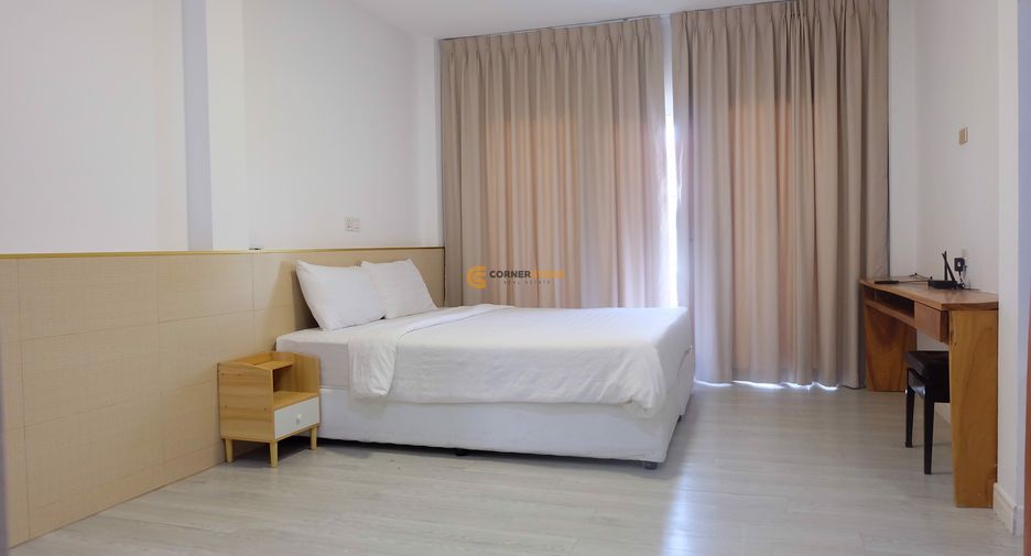 For rent and for sale 7 bedrooms house in Jomtien, Pattaya